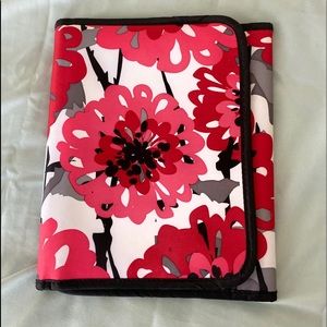 31 nylon fold it up organizer